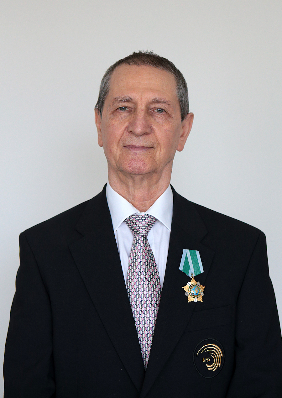 MEN_2903