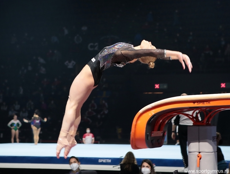 Мельникова стала третьей в опорном прыжке на чемпионате Европы по спортивной гимнастике