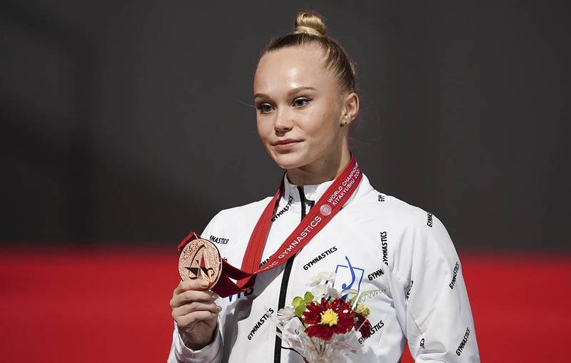 Скандальная точка. Российских гимнастов лишили второго места по итогам чемпионата мира
