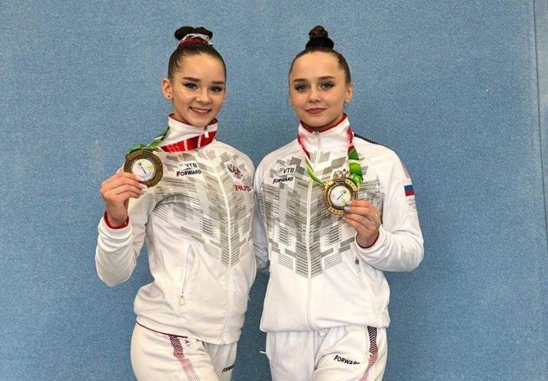 Новгородские гимнастки Мария Агафонова и Алина Шклокова выиграли золото международного турнира