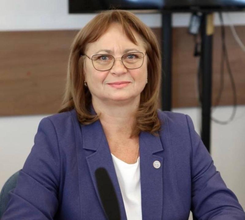 Сегодня, 1 мая,  отмечает день рождения ЗТР  Ирина Васильевна Никитина